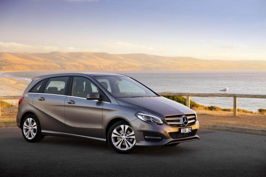  Mercedes-Benz B200 Urban Line 2015 года  (AU) (фото 2 из 28)
